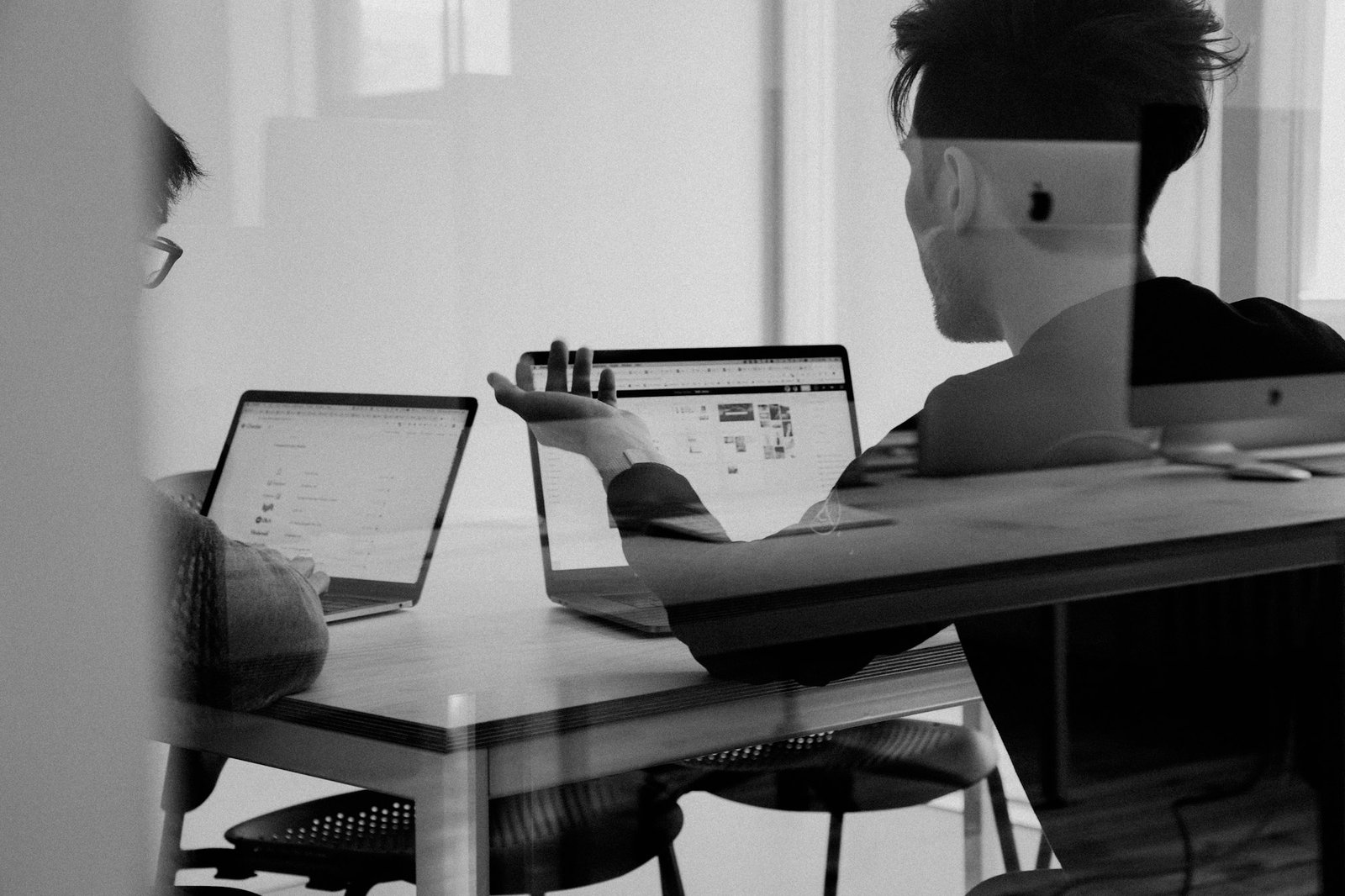 Executive Search vs Recruitment Agency in India: Which Model Fits Your Role?